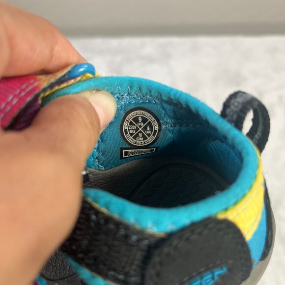 Keen Newport H2 Kids 9 Hiking Rugged Sandals Youth Rainbow Tye Dye Waterproof - Picture 9 of 9